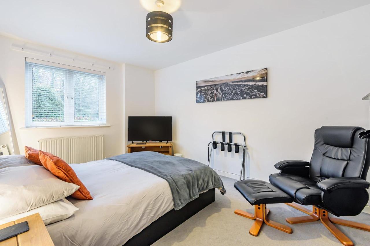Stylish 2 Bedroom Apartment, Central Exeter, Parking On Site Exterior foto